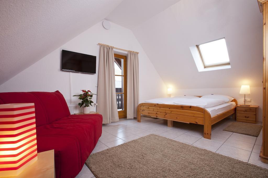 Appartementhaus Erasim Schladming Rum bild